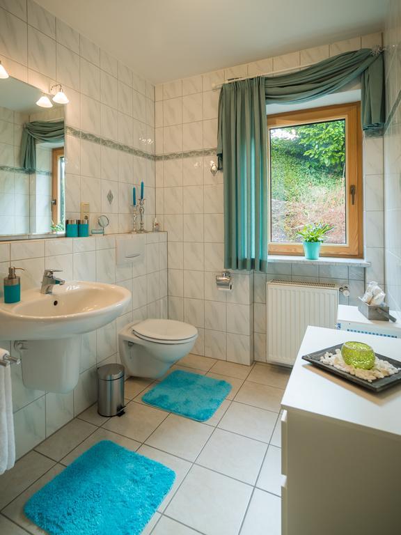Ferienwohnung Am Edelberg Enkirch מראה חיצוני תמונה