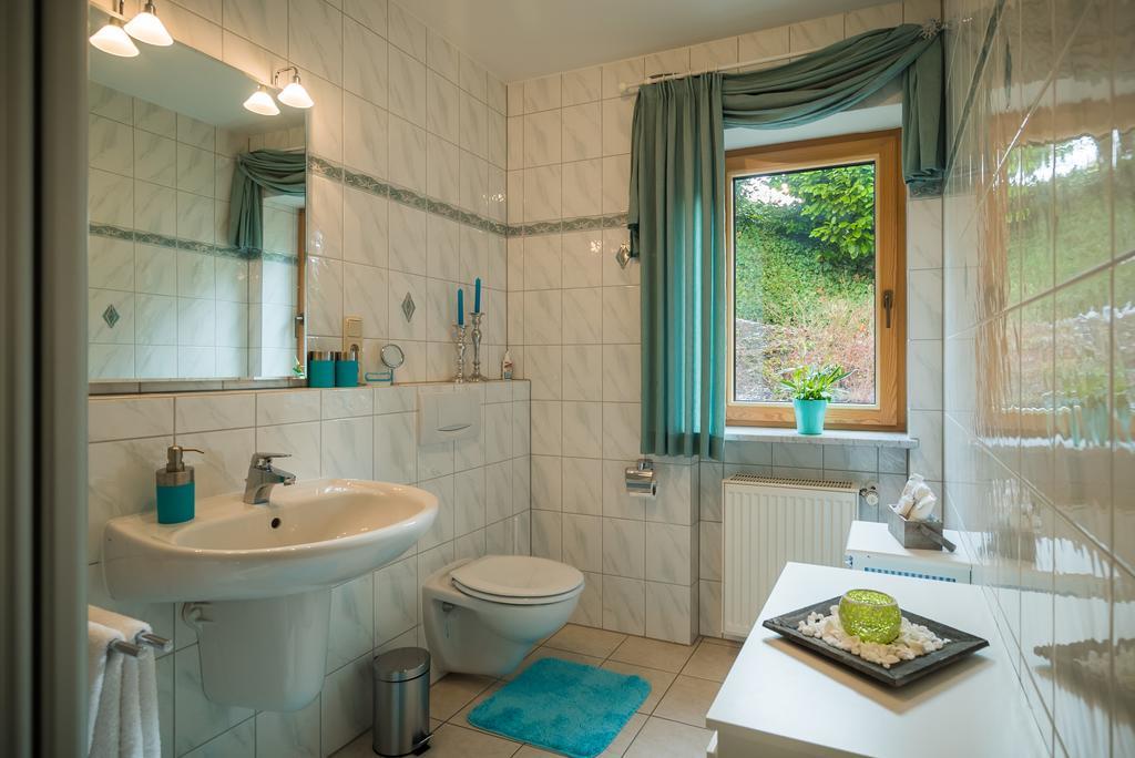 Ferienwohnung Am Edelberg Enkirch מראה חיצוני תמונה